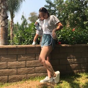 Dolphin short
